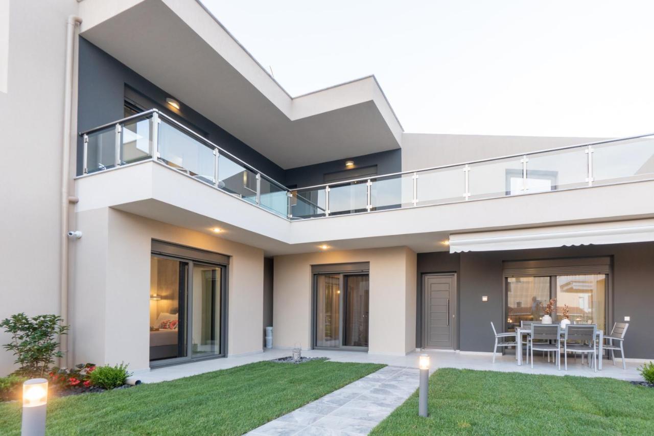 3 Doors Villas Nea Iraklitsa Extérieur photo
