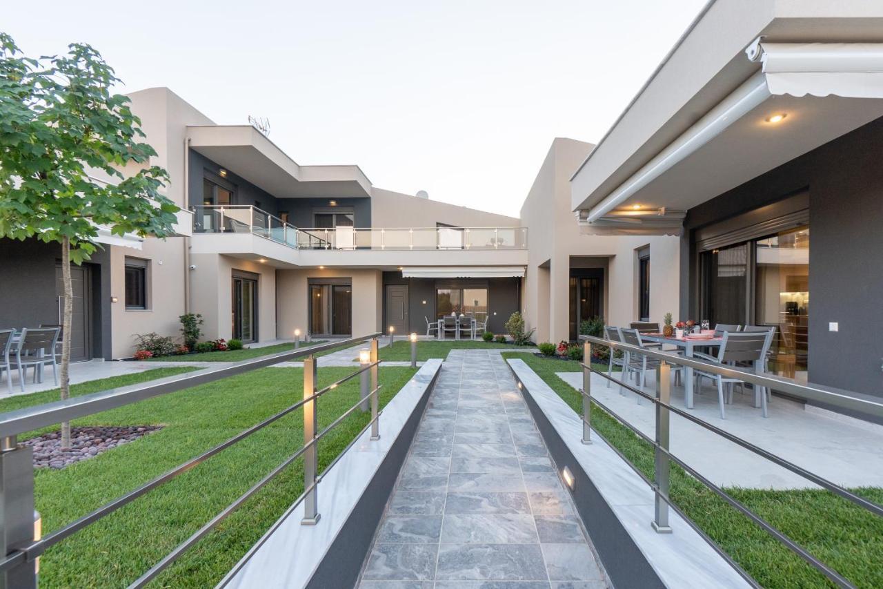 3 Doors Villas Nea Iraklitsa Extérieur photo