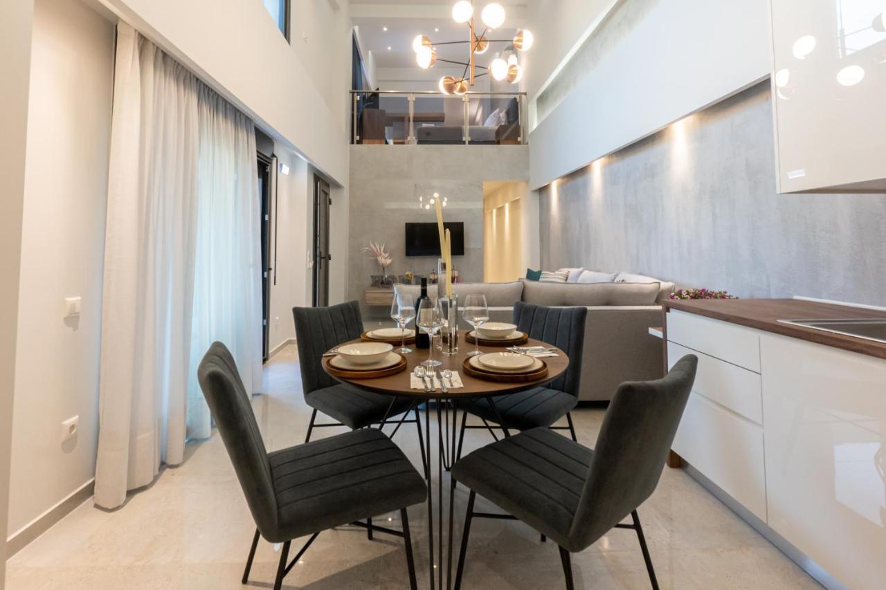 3 Doors Villas Nea Iraklitsa Extérieur photo